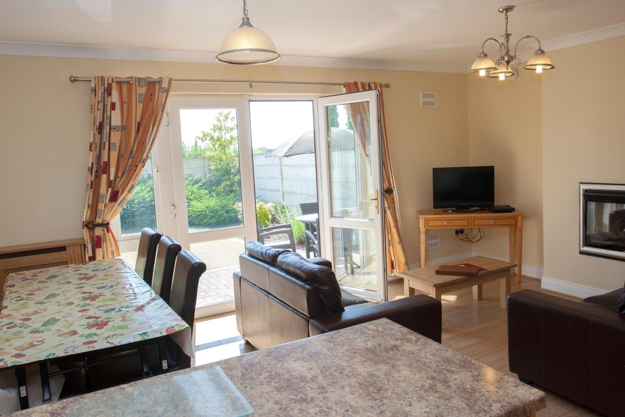 Knightsbrook Hotel Courtyard Accommodation Trim Extérieur photo