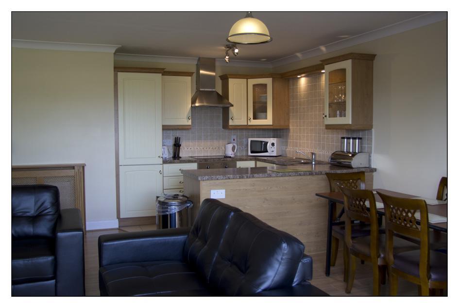 Knightsbrook Hotel Courtyard Accommodation Trim Extérieur photo