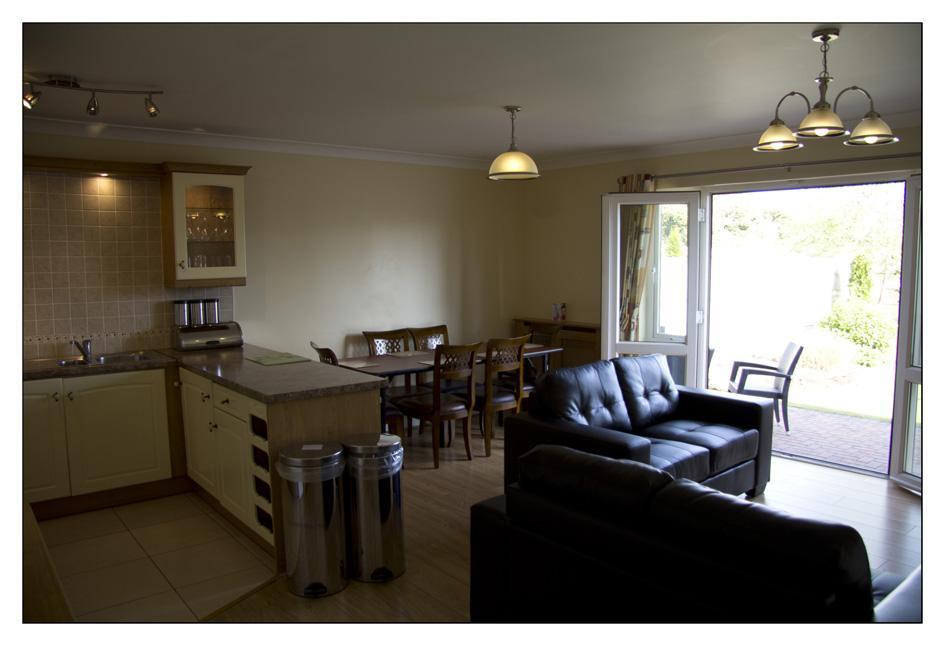 Knightsbrook Hotel Courtyard Accommodation Trim Extérieur photo